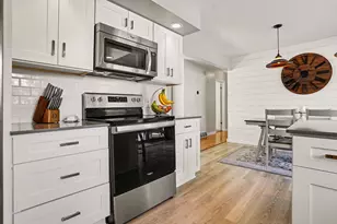 230 W Byron Rd, Norton Shores, MI 49441 - Photo 13