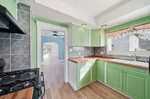 209 W High St, Jackson, MI 49203 - Photo 11