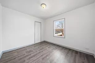 209 W High St, Jackson, MI 49203 - Photo 17