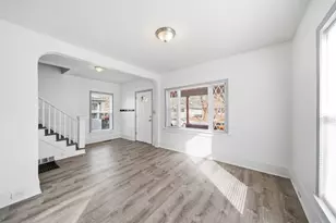 209 W High St, Jackson, MI 49203 - Photo 7