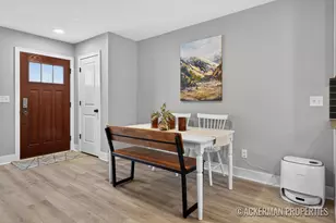 455 La Grave Ave SE, Grand Rapids, MI 49503 - Photo 9