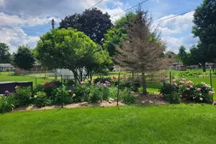 829 Thorntree Blvd, Jackson, MI 49203 - Photo 27