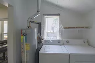 637 Prospect Ave NE, Grand Rapids, MI 49503 - Photo 9