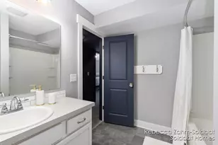 5752 Stonebridge Dr SW, Grandville, MI 49418 - Photo 57