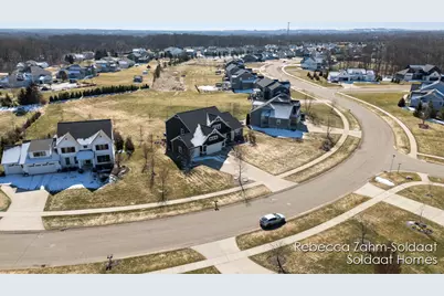 5752 Stonebridge Drive SW, Grandville, MI 49418 - Photo 81