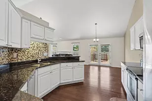 239 Hatch Ave, Coldwater, MI 49036 - Photo 7