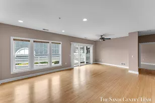 917 W Savidge St, Spring Lake, MI 49456 - Photo 9