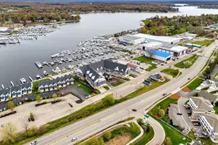 917 W Savidge St, Spring Lake, MI 49456 - Photo 35