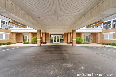 917 W Savidge Street #15, Spring Lake, MI 49456 - Photo 5