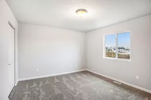 137 Peppermint Dr, Holland, MI 49423 - Photo 19