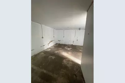 28526 Brentwood Street, Southfield, MI 48076 - Photo 11