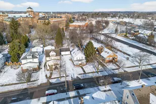 309 Godfroy Ave, Monroe, MI 48162 - Photo 21