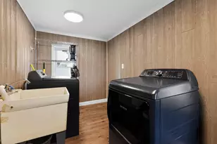 309 Godfroy Ave, Monroe, MI 48162 - Photo 15