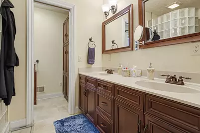 6425 Kottler Drive, Holland, MI 49423 - Photo 9