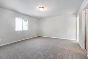 187 Peppermint Dr, Holland, MI 49423 - Photo 13