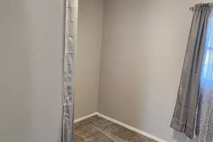 1873 Valley St, Muskegon, MI 49442 - Photo 5