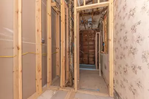 143 Bates St, Jackson, MI 49202 - Photo 19