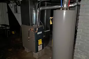 19510 Ferguson St, Detroit, MI 48235 - Photo 39