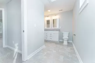 33 Aviara Oaks Pkwy, Jackson, MI 49201 - Photo 25