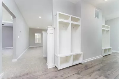 33 Aviara Oaks Parkway, Jackson, MI 49201 - Photo 7