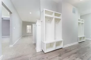 33 Aviara Oaks Pkwy, Jackson, MI 49201 - Photo 7