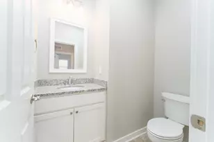 33 Aviara Oaks Pkwy, Jackson, MI 49201 - Photo 19