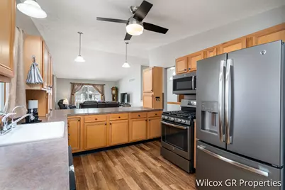 5278 Swanwood Street SE, Caledonia, MI 49316 - Photo 11