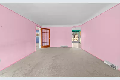 21850 Ontaga Street, Farmington Hills, MI 48336 - Photo 11