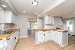 816 River St, Three Rivers, MI 49093 - Photo 5