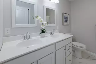 7181 Glendora Ln, Kalamazoo, MI 49009 - Photo 13