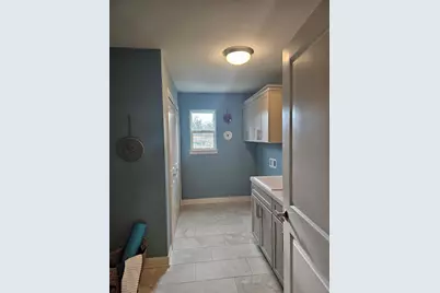 9620 Valley View Court, Saline, MI 48176 - Photo 7