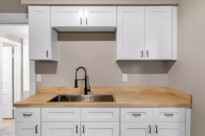 865 10th Street NW, Grand Rapids, MI 49504 - Photo 19