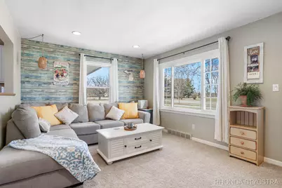 890 Paw Paw Drive, Holland, MI 49423 - Photo 11