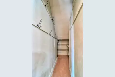 121 N Thompson Street, Jackson, MI 49202 - Photo 15