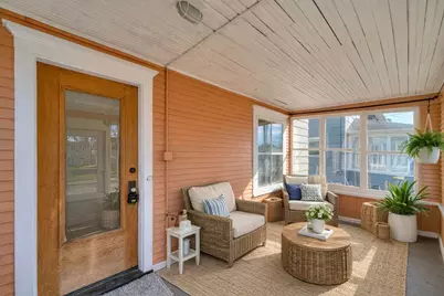 121 N Thompson Street, Jackson, MI 49202 - Photo 5