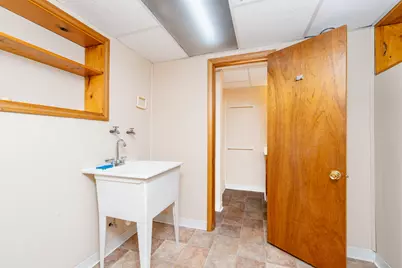 213 E Van Hoesen Boulevard, Portage, MI 49002 - Photo 25