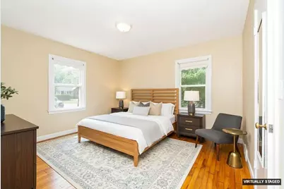 213 E Van Hoesen Boulevard, Portage, MI 49002 - Photo 9