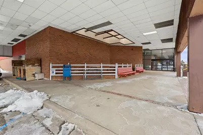 9067 N US Highway 31, Berrien Springs, MI 49103 - Photo 23