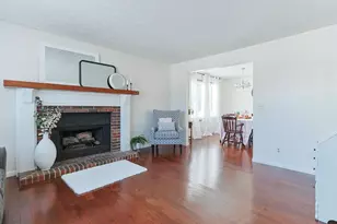 2029 Catalina Dr, Niles, MI 49120 - Photo 3