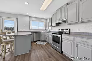 51536 Summit St, Paw Paw, MI 49079 - Photo 5