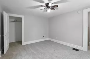 301 Spencer St NE, Grand Rapids, MI 49505 - Photo 29