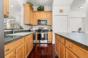 1649 Chapleau Dr, Ann Arbor, MI 48103 - Photo 15