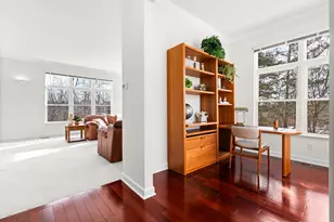 1649 Chapleau Dr, Ann Arbor, MI 48103 - Photo 7