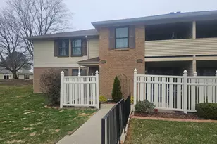 19645 Northridge Dr, Northville, MI 48167 - Photo 3