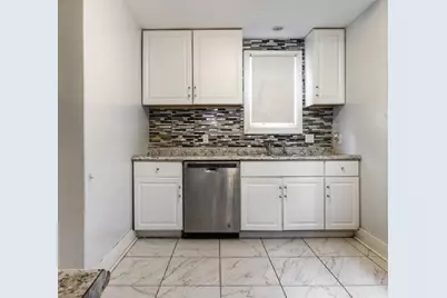 15276 Young Street, Detroit, MI 48205 - Photo 7