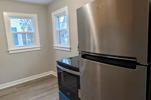 105 N Woodrow Ave, Battle Creek, MI 49015 - Photo 17