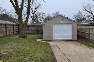 105 N Woodrow Ave, Battle Creek, MI 49015 - Photo 5