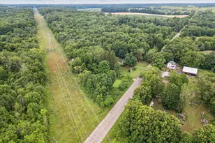 842 10th St, Plainwell, MI 49080 - Photo 51