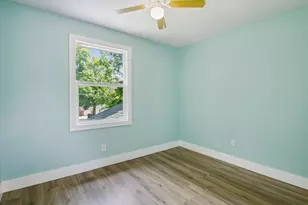 842 10th St, Plainwell, MI 49080 - Photo 35