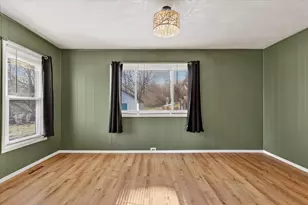 842 10th St, Plainwell, MI 49080 - Photo 19